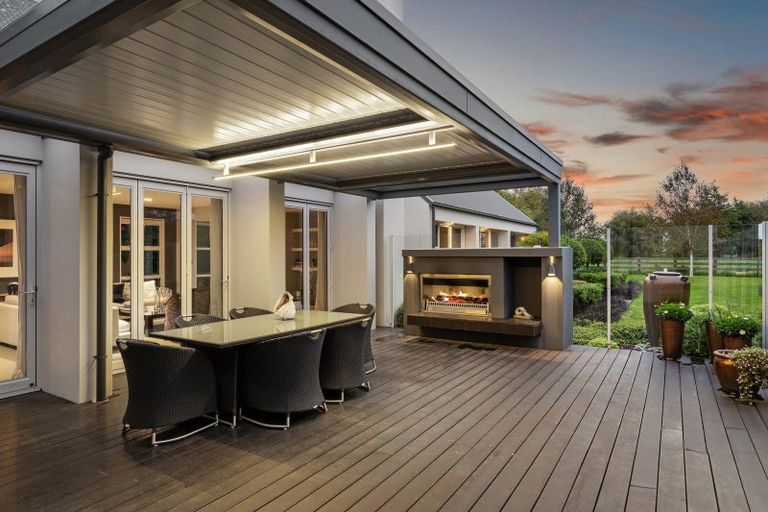 Photo of property in 98 Sutherlands Road, Halswell, Christchurch, 8025