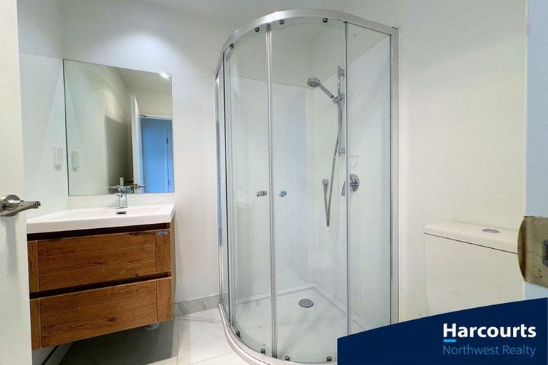 Photo of property in 134c Tiriwa Drive, Massey, Auckland, 0614