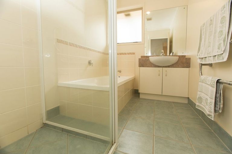 Photo of property in 54 Elan Place, Stanmore Bay, Whangaparaoa, 0932