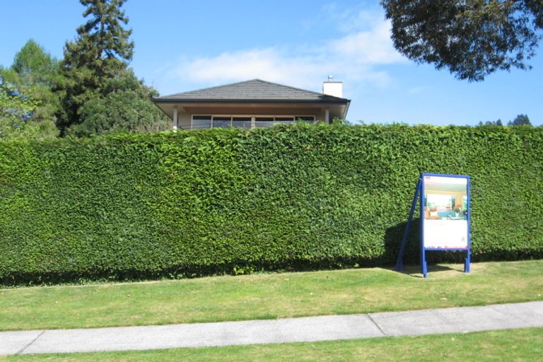 Photo of property in 24 Te Kopua Street, Acacia Bay, Taupo, 3330