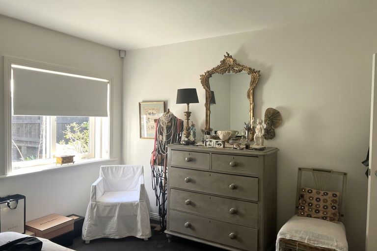 Photo of property in 95 Bassett Road, Remuera, Auckland, 1050