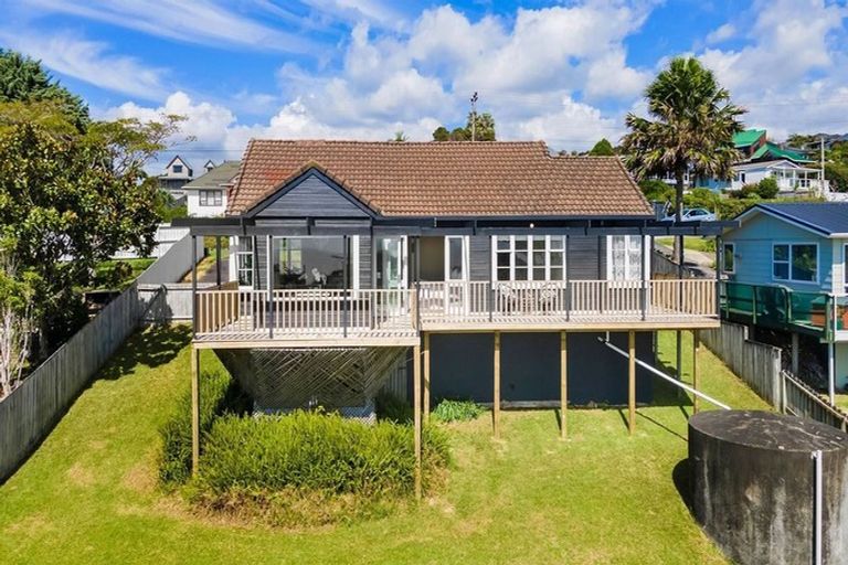 Photo of property in 52 Brightside Road, Stanmore Bay, Whangaparaoa, 0932