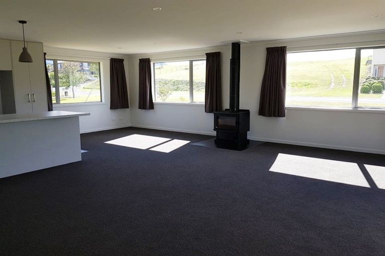 Photo of property in 24 Muriwai Drive, Manapouri, 9679