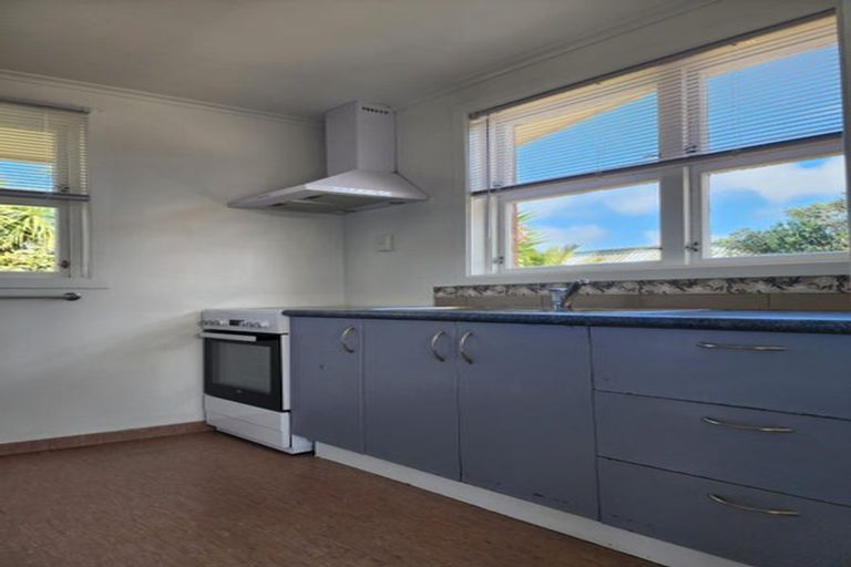 Photo of property in 10a Vogel Street, Fitzroy, New Plymouth, 4312