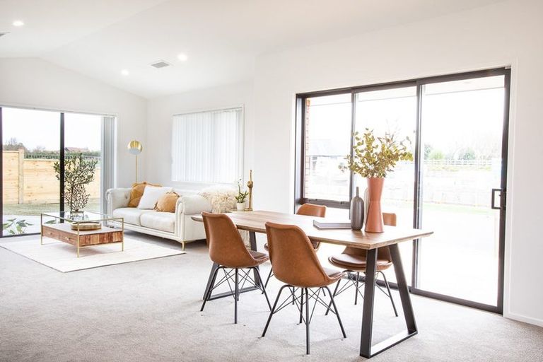 Photo of property in 74 Stace Hopper Drive, One Tree Point, 0118