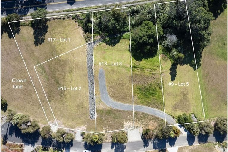 Photo of property in 13 Coachmans Way, Cable Bay, 0420