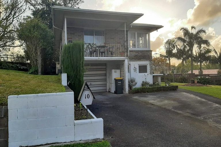 Photo of property in 10 Cardiff Street, Pukekohe, 2120