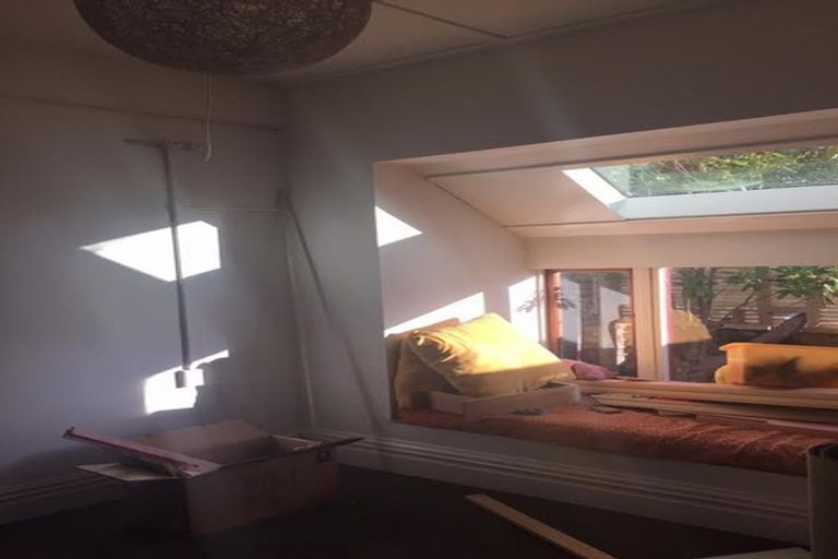 Photo of property in 57 Nairn Street, Mount Cook, Wellington, 6011