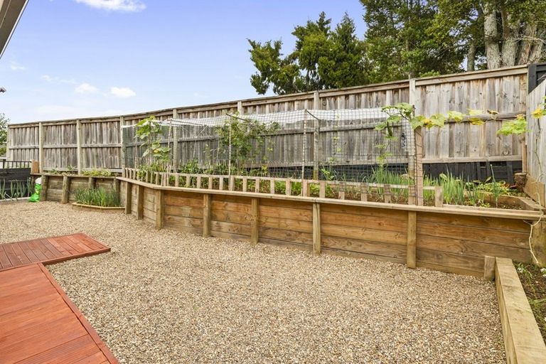 Photo of property in 35 Longbow Terrace, Flagstaff, Hamilton, 3210