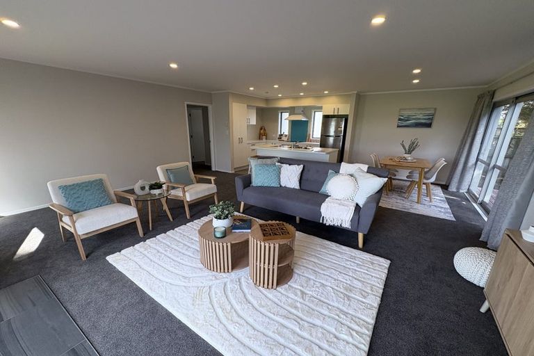 Photo of property in 15 Lowburn Avenue, Waipu, 0510