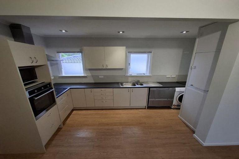 Photo of property in 1/157 Onewa Road, Birkenhead, Auckland, 0626