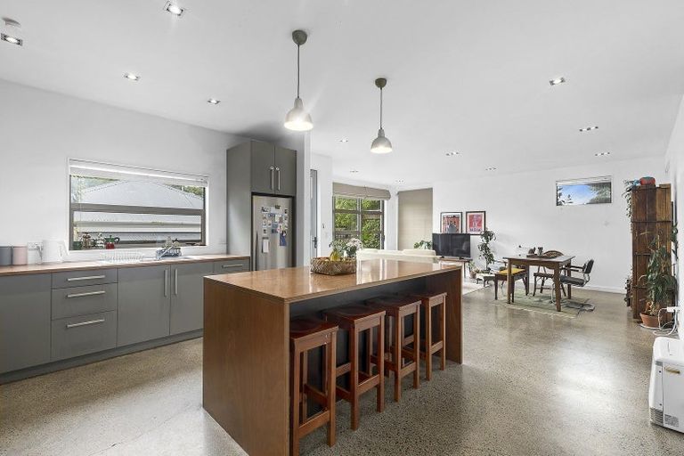 Photo of property in 70 Lavaud Street, Berhampore, Wellington, 6023