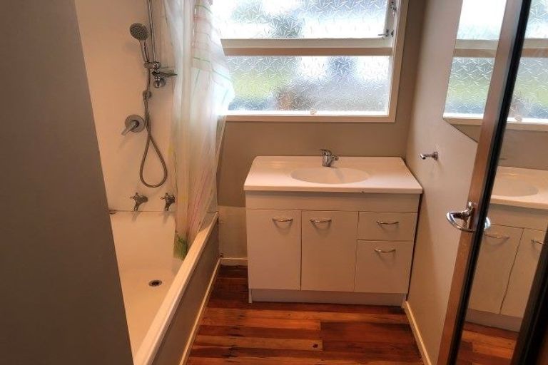 Photo of property in 9 Rosalind Street, Deanwell, Hamilton, 3206