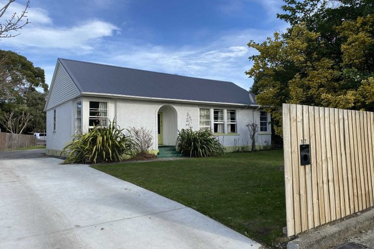 Photo of property in 17 Piko Crescent, Riccarton, Christchurch, 8041