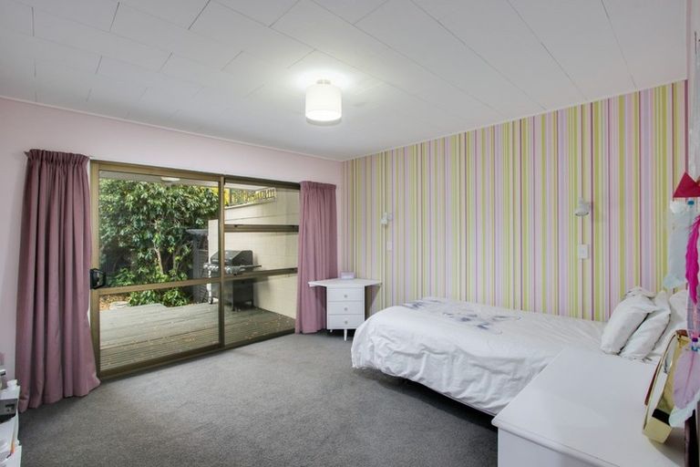 Photo of property in 36 Durham Drive, Havelock North, 4130