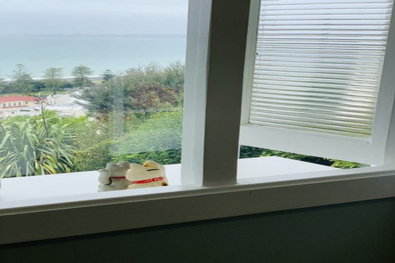 Photo of property in 1a Onslow Road, Bluff Hill, Napier, 4110