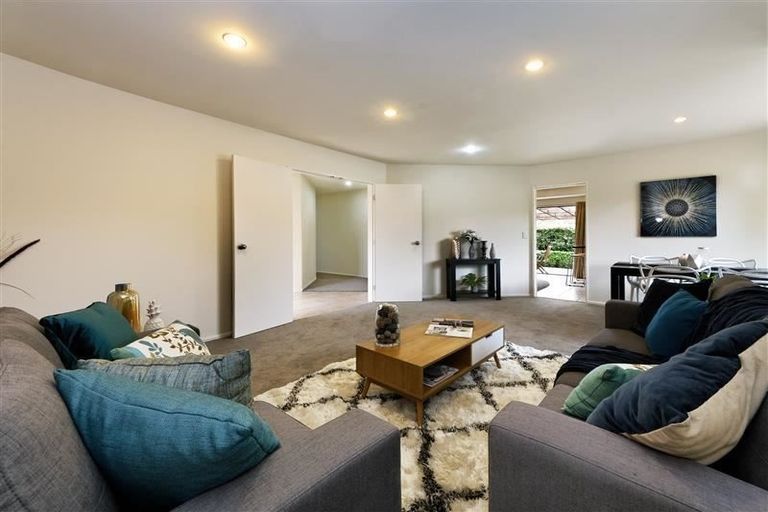 Photo of property in 19 Starlight Cove, Hobsonville, Auckland, 0618