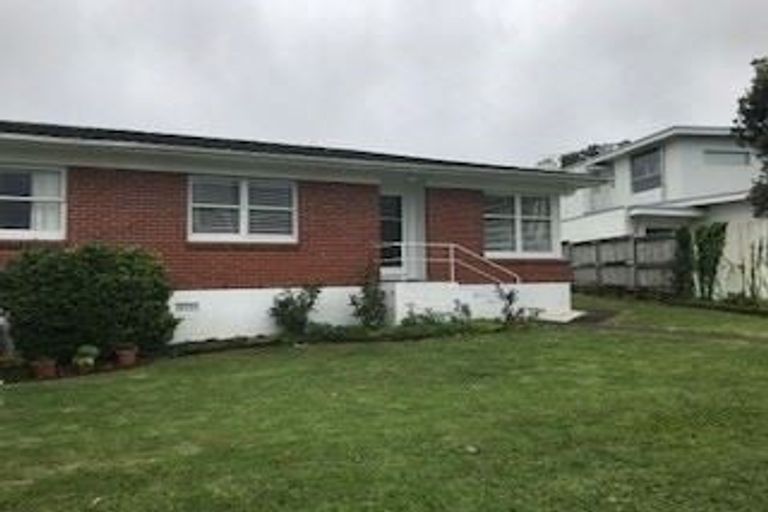 Photo of property in 6/19 Lake Pupuke Drive, Takapuna, Auckland, 0622