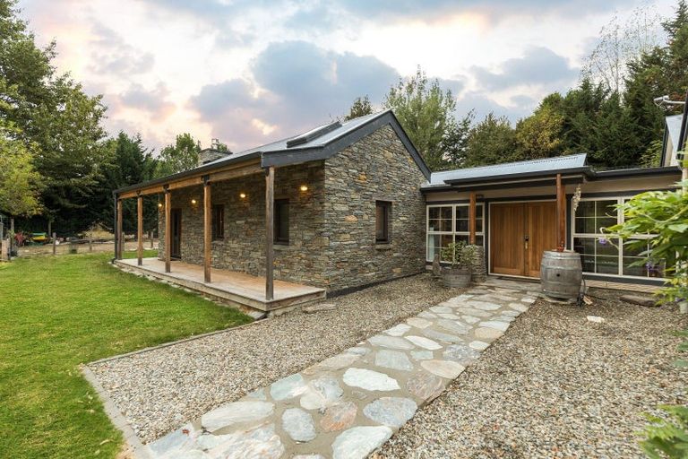Photo of property in 45 Arrow Junction Road, Arrow Junction, Queenstown, 9371