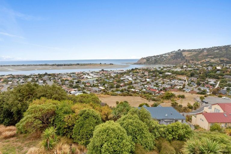 Photo of property in 6 Redcliffs View Lane, Redcliffs, Christchurch, 8081