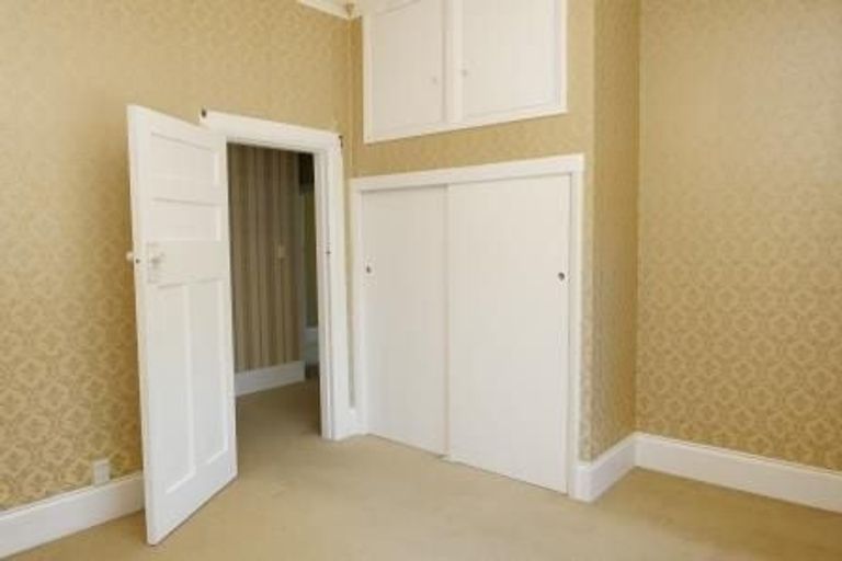 Photo of property in 35 Disley Street, Highbury, Wellington, 6012