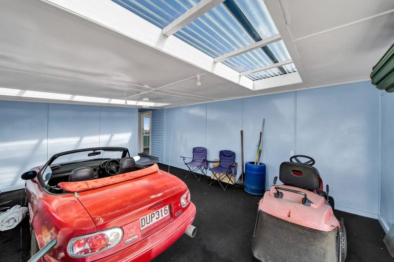 Photo of property in 253 Mawhitiwhiti Road, Normanby, Hawera, 4675