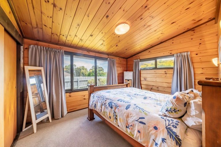 Photo of property in 174 Buckley Road, Southgate, Wellington, 6023