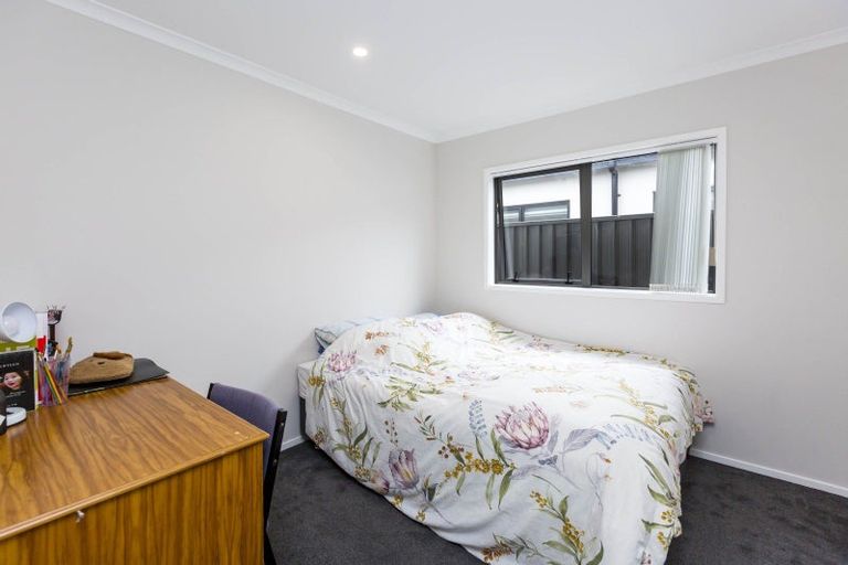 Photo of property in 12 Buddle Road, Wallaceville, Upper Hutt, 5018