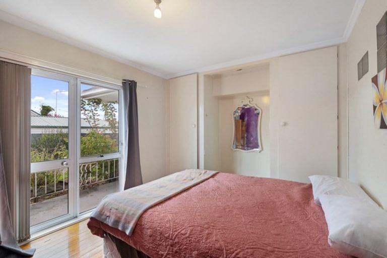 Photo of property in 205 Knowles Street, St Albans, Christchurch, 8052