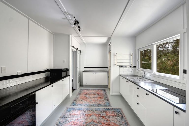 Photo of property in 11 Morepork Lane, Waipori Falls, Outram, 9073