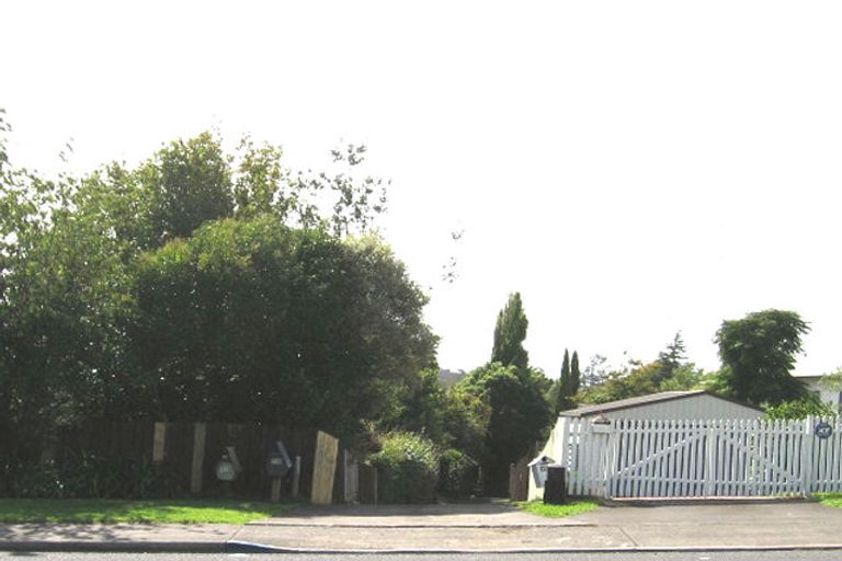 Photo of property in 178 Universal Drive, Henderson, Auckland, 0610