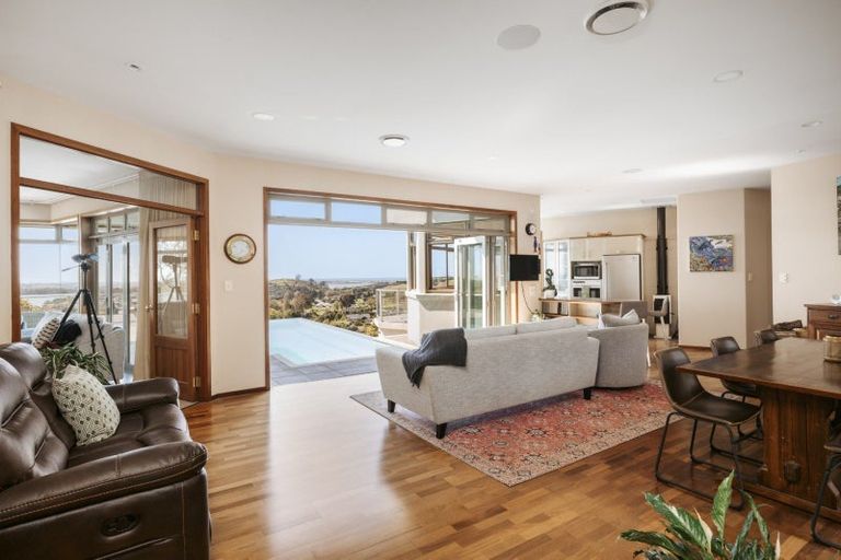 Photo of property in 101c Waikite Road, Welcome Bay, Tauranga, 3175