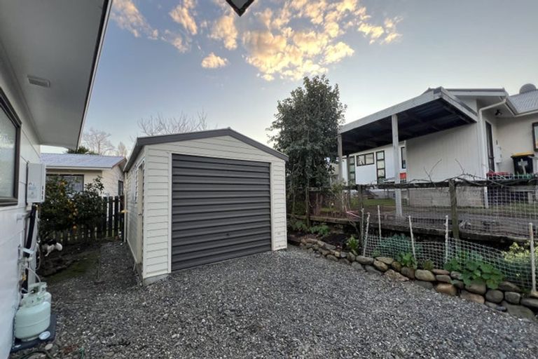 Photo of property in 65a Victoria Street, Coromandel, 3506