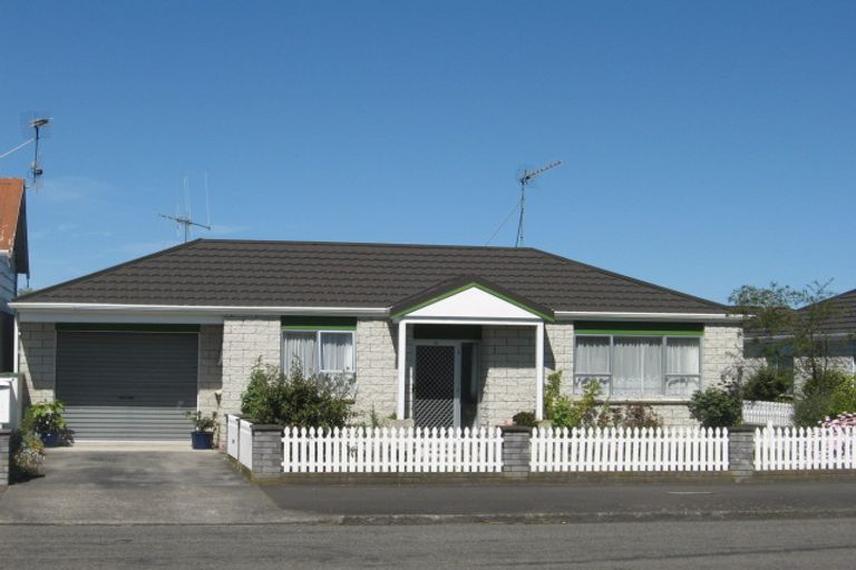 Photo of property in 83 Harrison Street, Whanganui, 4500