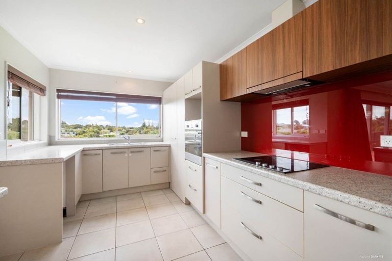 Photo of property in 21 Omana Avenue, Shelly Beach, Helensville, 0874