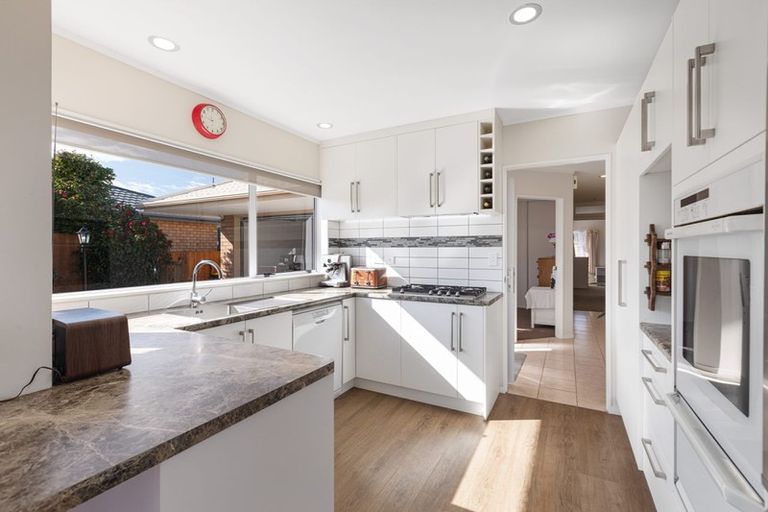 Photo of property in 94 Makarini Street, Paraparaumu, 5032