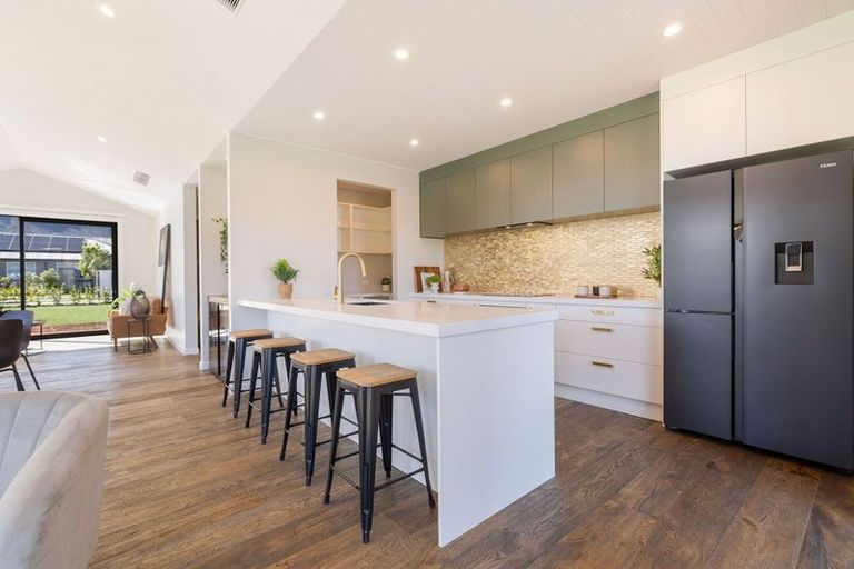 Photo of property in 22 Woolshed Road, Jacks Point, Queenstown, 9371