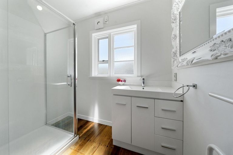 Photo of property in 39 Hudson Street, Island Bay, Wellington, 6023