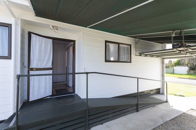Photo of property in 48 Andrew Street, Elgin, Gisborne, 4010