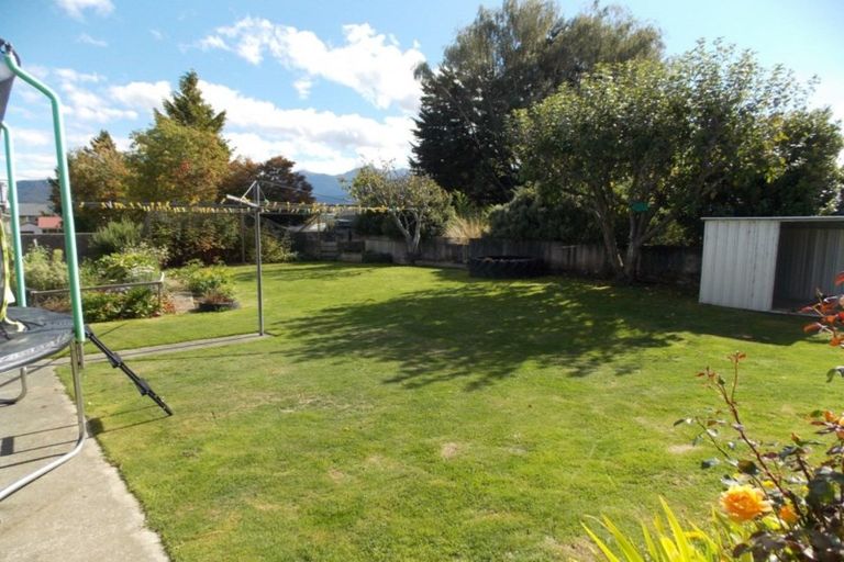 Photo of property in 41 Henry Street, Te Anau, 9600