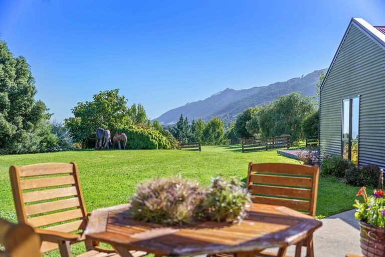 Photo of property in 91 Aston Road, Waikanae, 5391