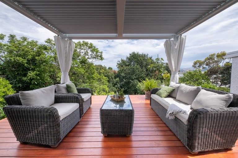 Photo of property in 6 Coleman Terrace, Hospital Hill, Napier, 4110