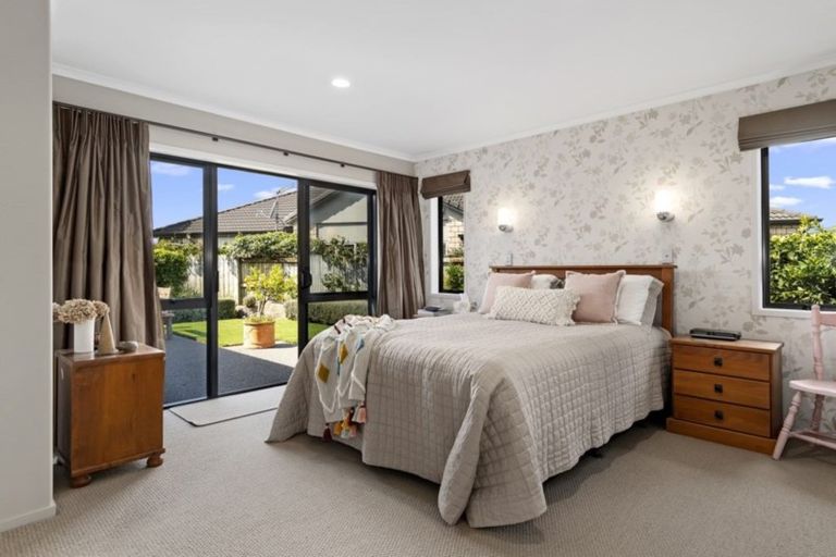 Photo of property in 5 Ohope Place, Papamoa Beach, Papamoa, 3118