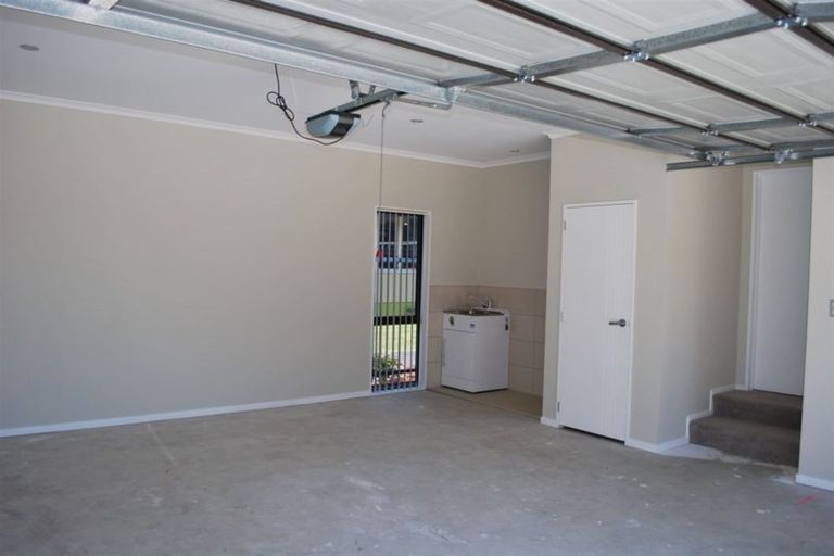 Photo of property in 50b Pinedale Place, Henderson, Auckland, 0610