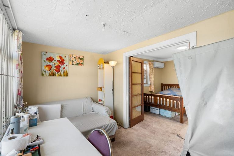 Photo of property in 10 Lake Terrace Road, Burwood, Christchurch, 8061