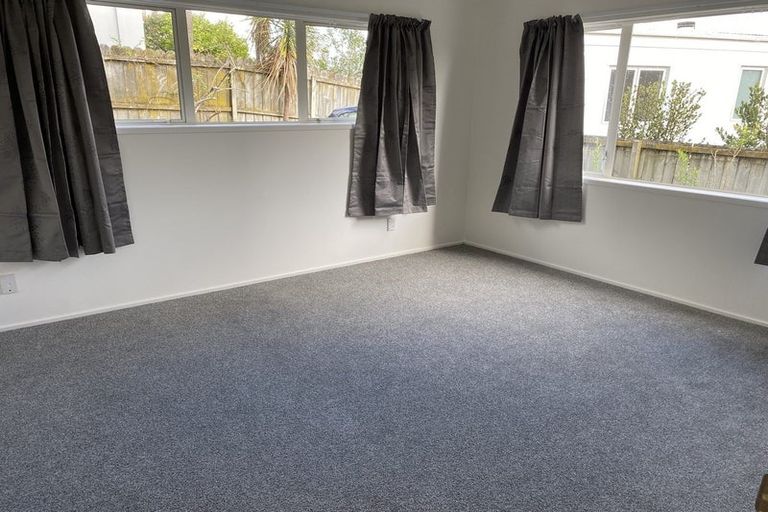 Photo of property in 2/78 Selwyn Crescent, Forrest Hill, Auckland, 0620