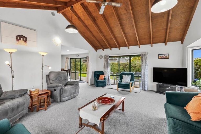 Photo of property in 47 Frye Crescent, Albert Town, Wanaka, 9305