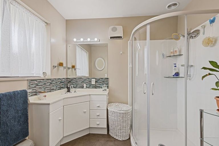 Photo of property in 6 Pearce Place, Kaiapoi, 7630