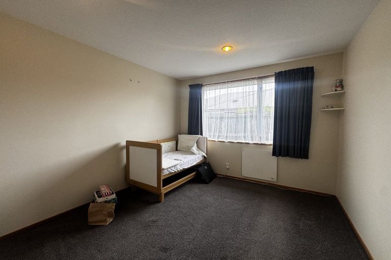 Photo of property in 17 Abingdon Court, Avonhead, Christchurch, 8042