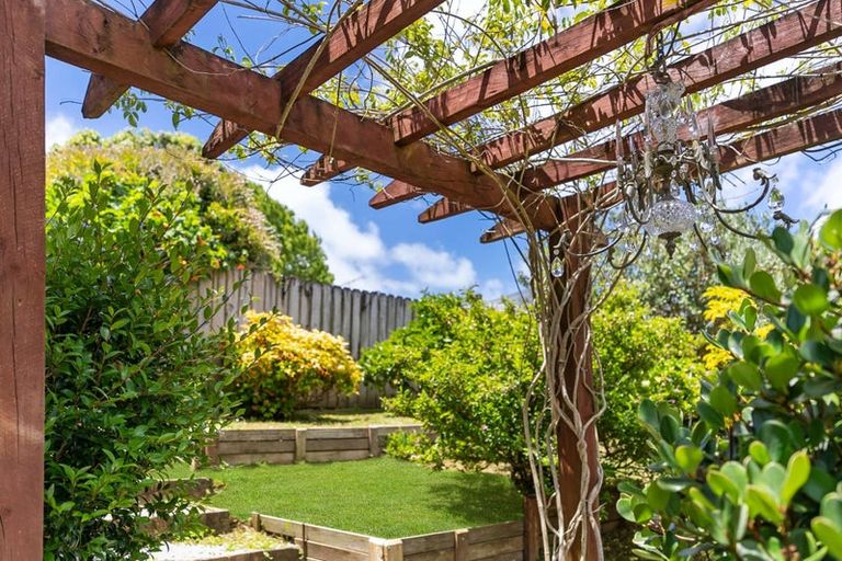 Photo of property in 30 Gerontius Lane, Snells Beach, 0920